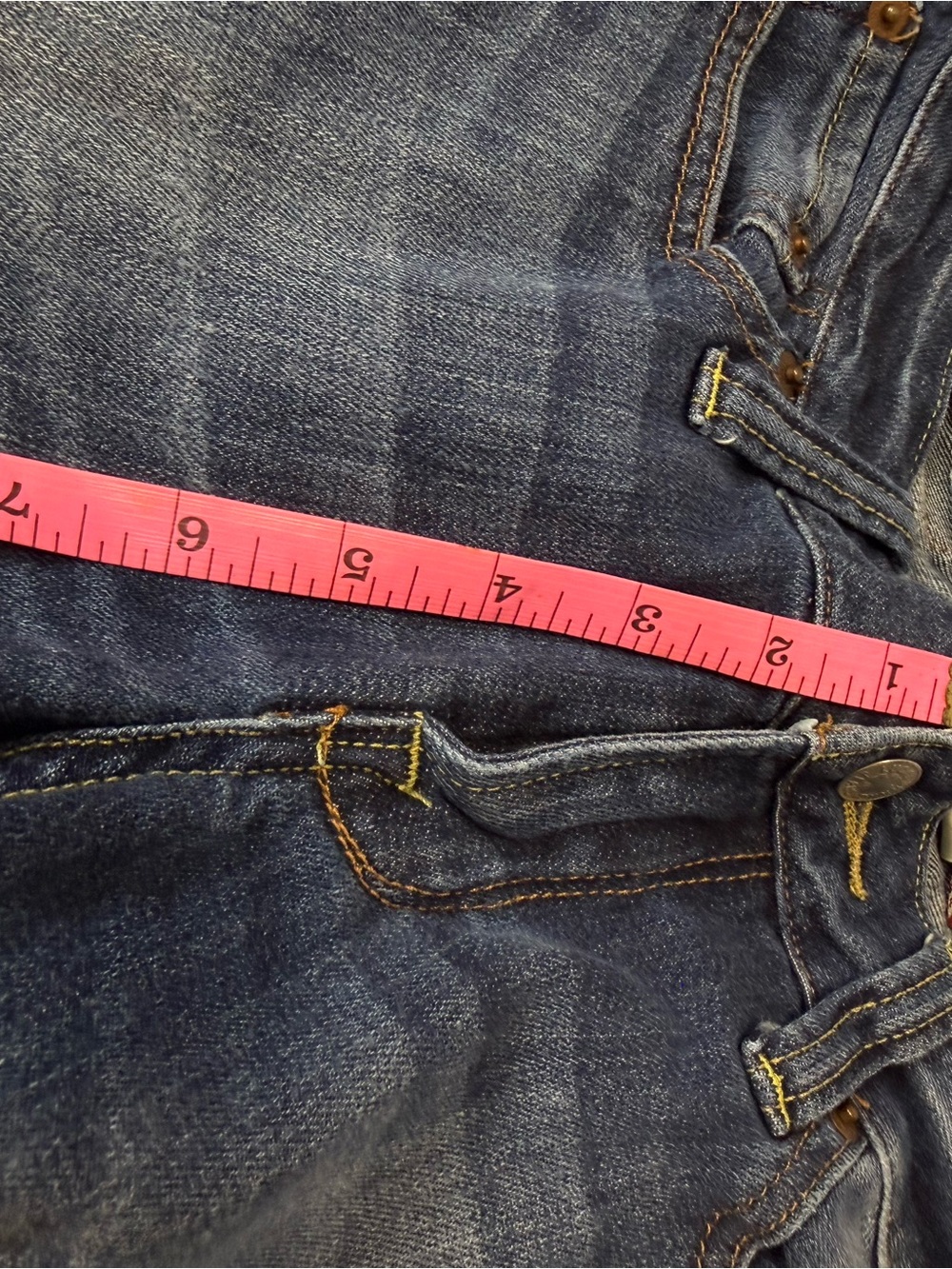 Lucky Brand Straight Leg Jeans in Faded Blue - Picture 8 of 10